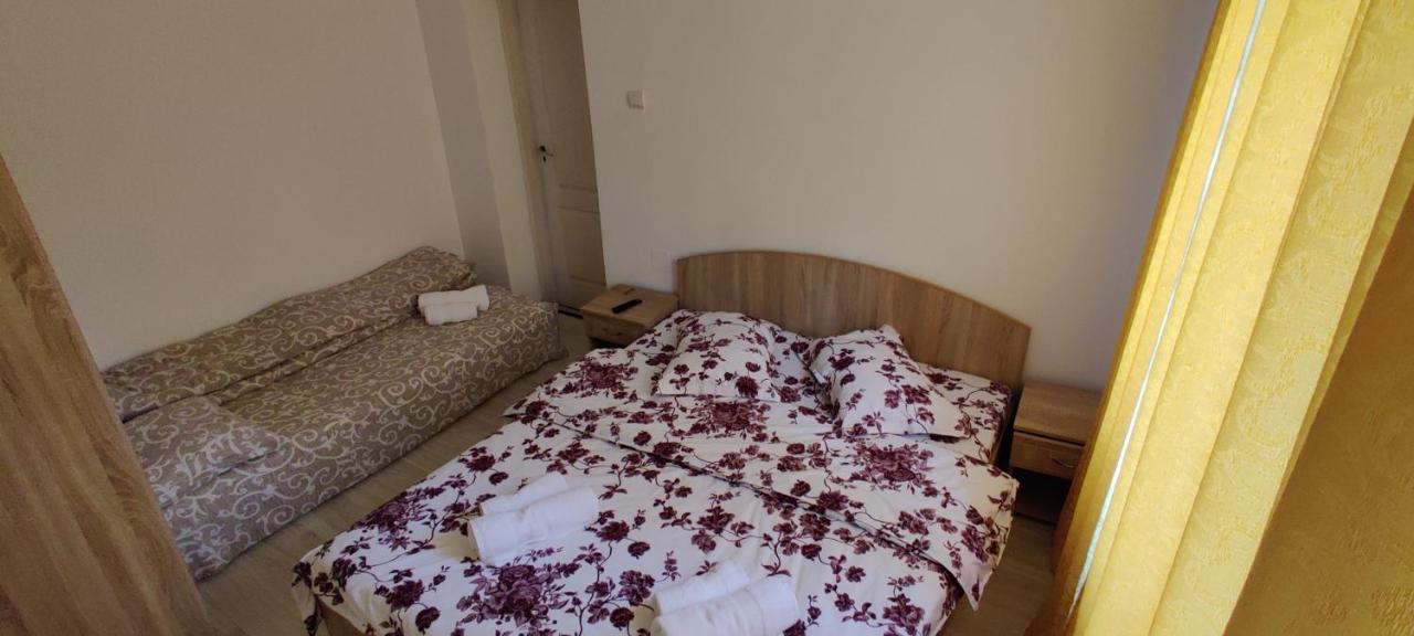 Casa Narcisa Hotell Băile Herculane Exteriör bild
